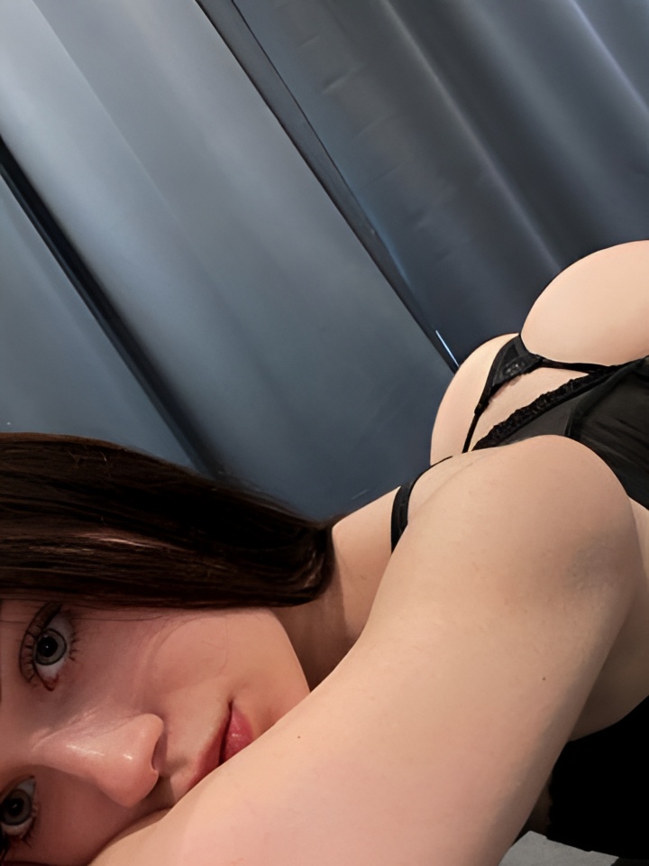 Ася привлекальеная девушка из Кирова цена от 2000 руб