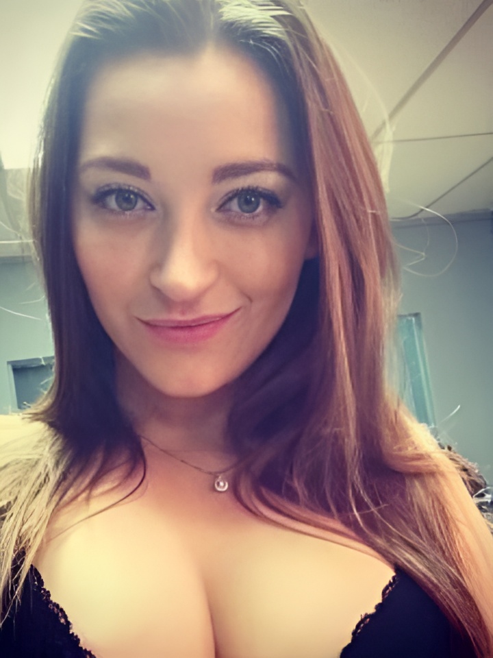 Индивидуалка Викторина, доступна для личного знакомства от 5000 руб