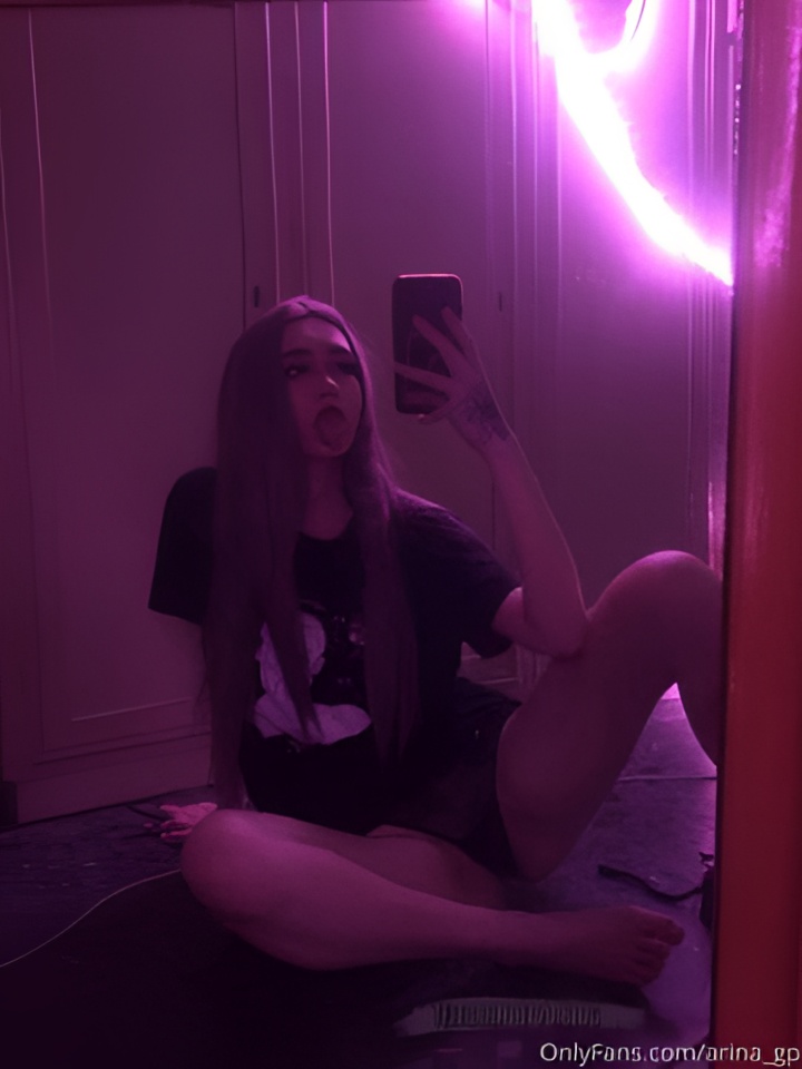 Зина привлекальеная девушка из Кирова цена от 3000 руб