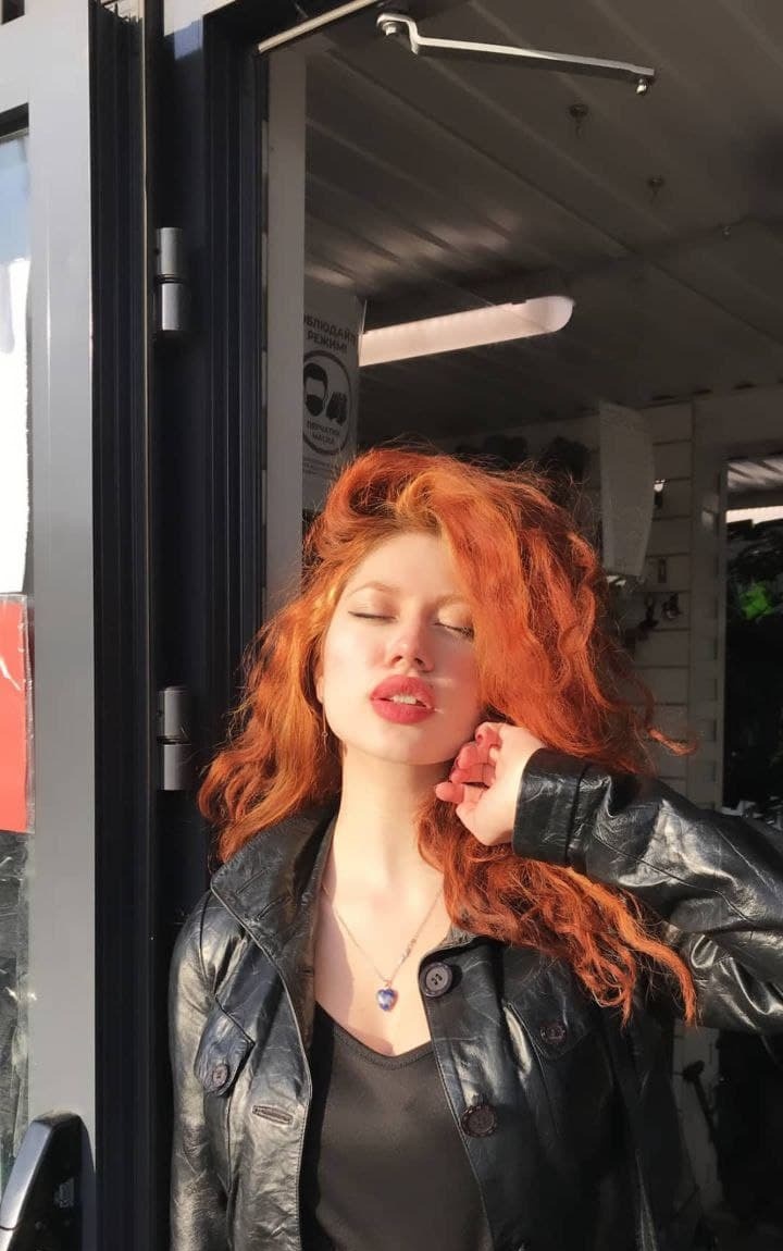 Надежда привлекальеная девушка из Кирова цена от 3500 руб