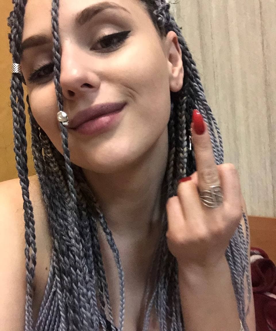 Юлия привлекальеная девушка из Кирова цена от 3000 руб