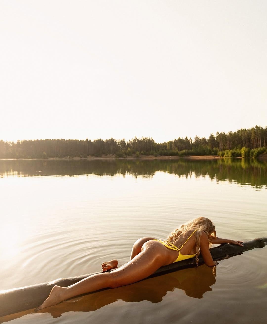 Света привлекальеная девушка из Кирова цена от 7000 руб