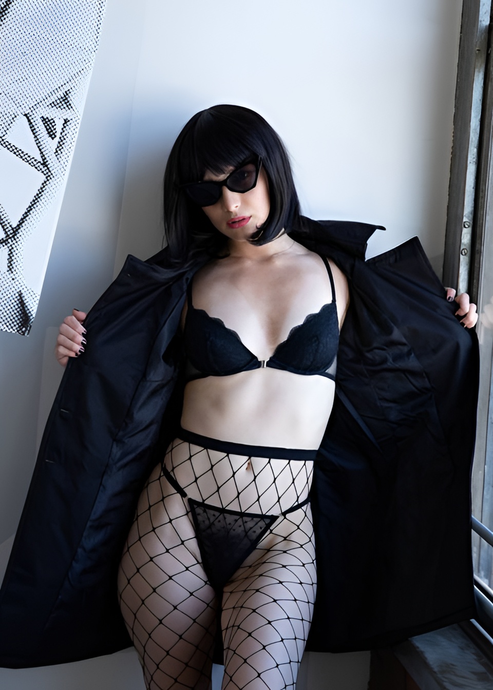 Полина привлекательная девушка из Кирова цена от 3500 руб