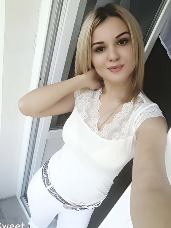 Лорен привлекательная девушка из Кирова цена от 3000 руб