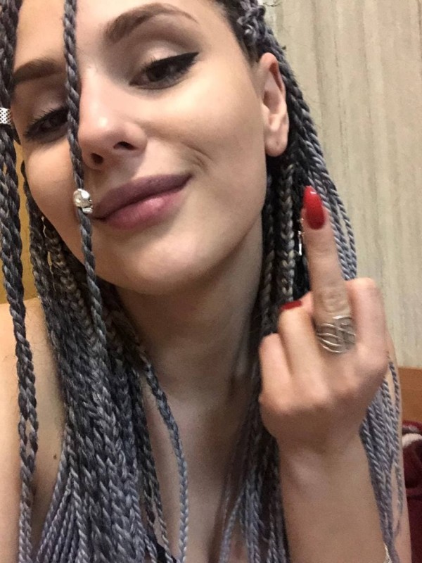 Юлия привлекательная девушка из Кирова цена от 3000 руб