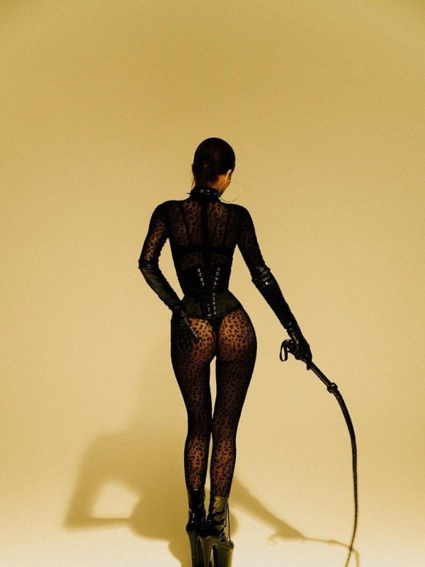 Людмила привлекательная девушка из Кирова цена от 5000 руб